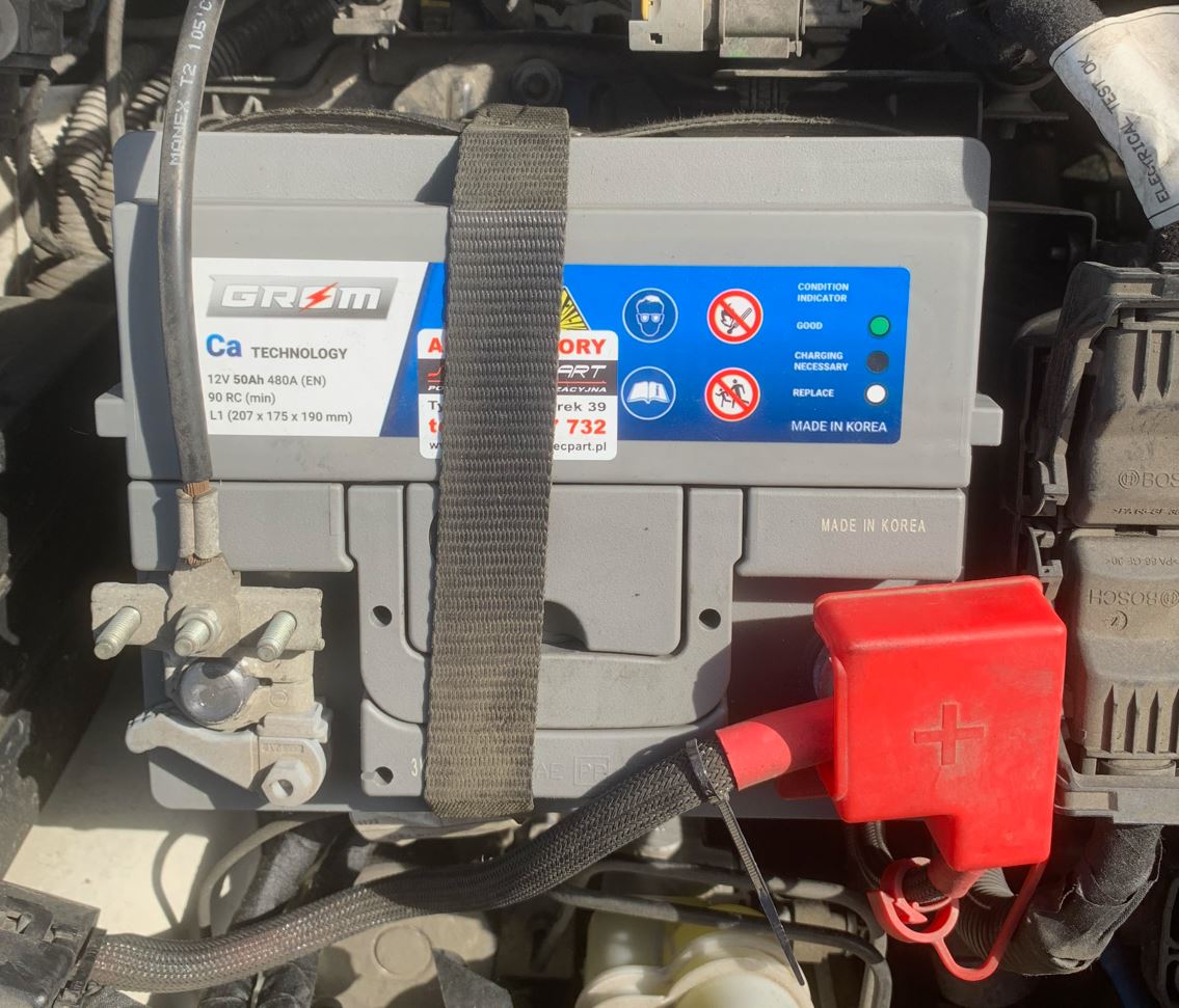 Akumulator zamontowany w Fiat 500 1.2 benzyna 2014 rok